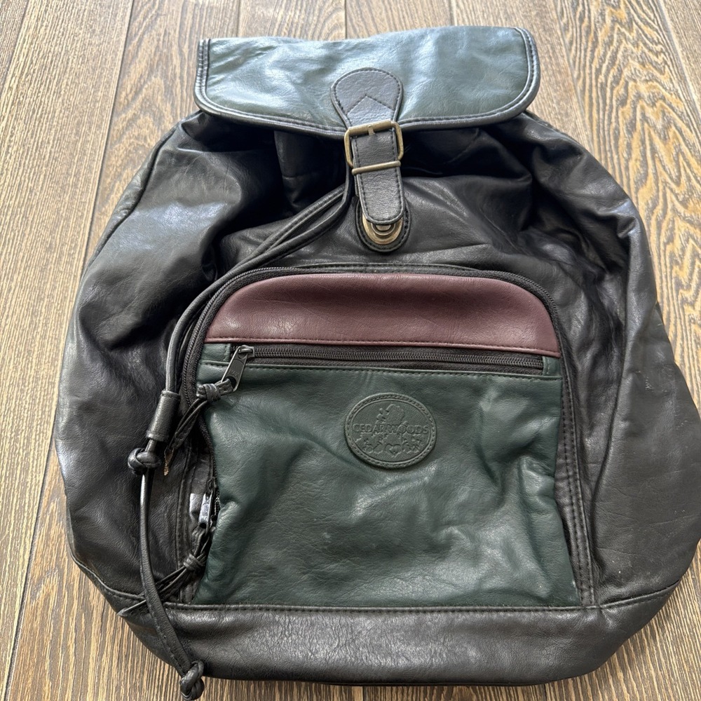 VTG Faux Leather Backpack Drawstring Closure With Flap Top Buckle Cedar woods